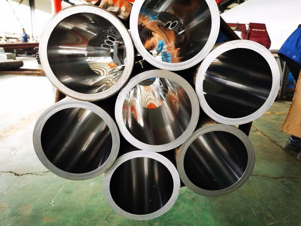 ỐNG XI LANH THỦY LỰC (ỐNG BEN) 150X180MM