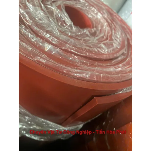 Tấm cao su silicone đỏ chịu nhiệt cao 10mm