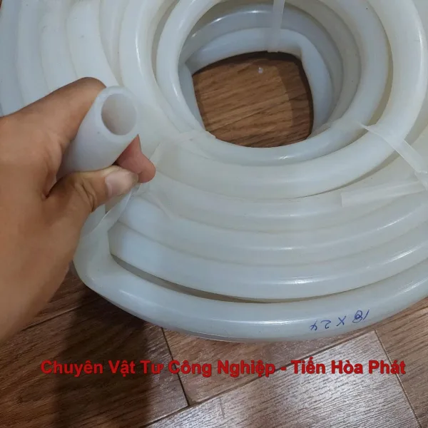 Ống silicone chịu nhiệt 18x24mm (D18 x D24)